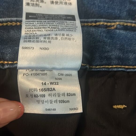 Levi’s Denizen High Rise Ankle Skinny Jeans Size 14 plus size 34 waist - Picture 3 of 3